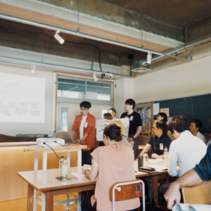 最後のグループワーク “想い”を表現したアートづくり