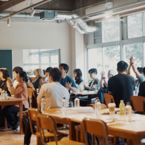 最後のグループワーク “想い”を表現したアートづくり